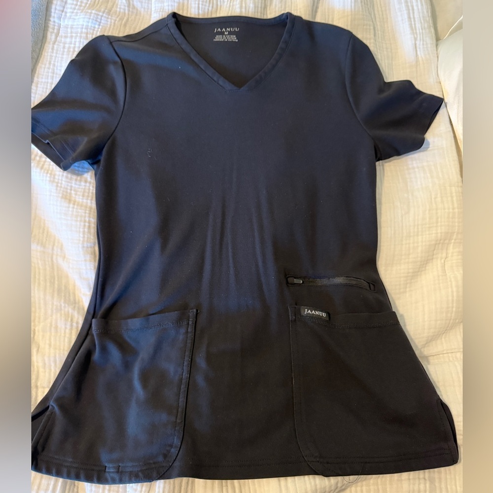 Jaanuu Black V-Neck Women's Top Medium